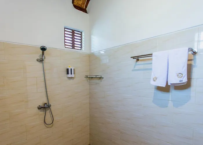 Camar & Hostal *